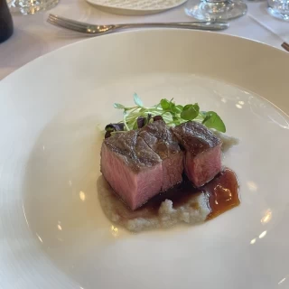 お肉料理
