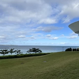 翌日AMのチャペル横の景色です
