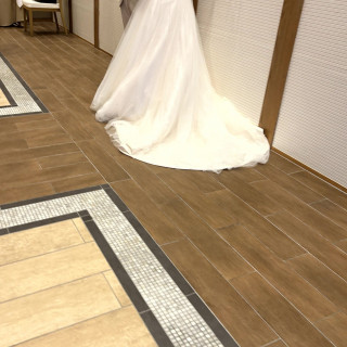 空間があるため、テーブルの周りでの演出も可能