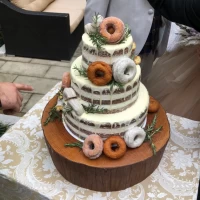 ウェディングケーキ