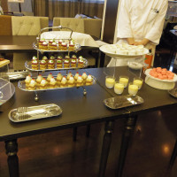 デザートビュッフェ。見るだけでワクワクします。