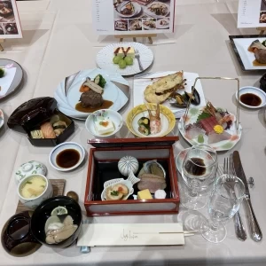 フェアでプランごとに異なる料理が展示されていました。|649591さんの宮崎神宮会館の写真(1712725)