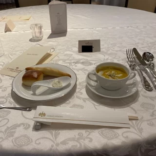 試食・パンと野菜のポタージュ