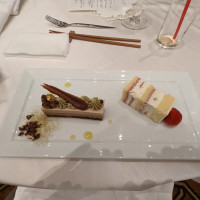 ケーキ入刀のケーキも食べられます