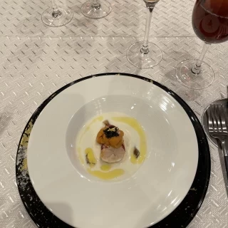 ホワイトアスパラを使った前菜