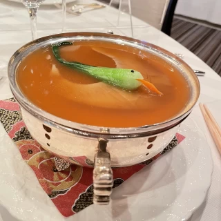 フカヒレの姿煮