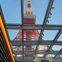 挙式会場から見上げると東京タワーが綺麗に見えます！
