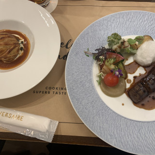 パイ包とお肉と野菜のプレート
