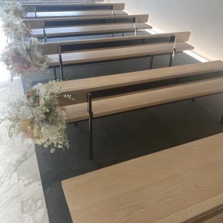 挙式場の椅子