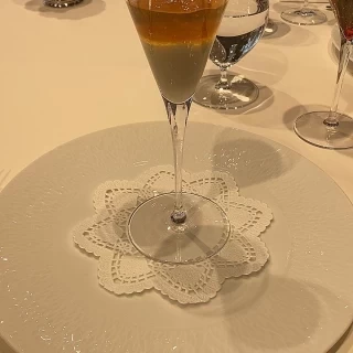 スペシャリテ