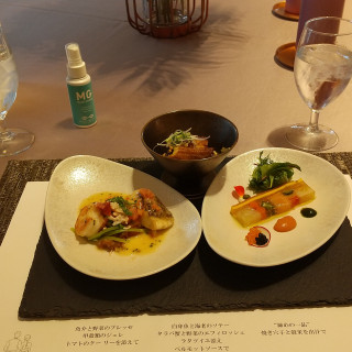 お料理も、一品一品見た目もお洒落で、とても美味しいです。
