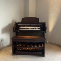 当日生演奏してくださいます