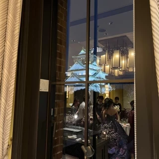 披露宴会場から見える大阪城