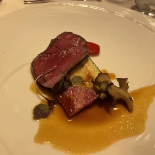 お肉料理