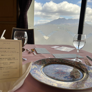 テーブルウェアと景色|651508さんの鹿児島サンロイヤルホテルの写真(1745558)