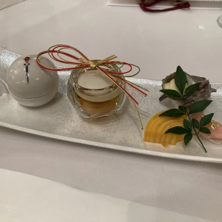 左のトリュフきくらげが美味しかったです