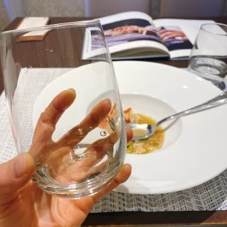 試食でまさかの白ワイン