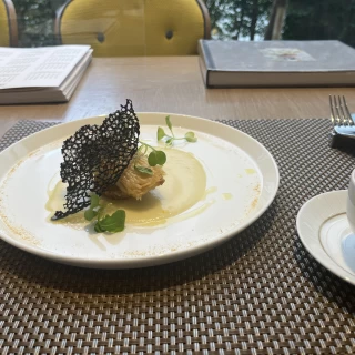 試食したメインの魚料理