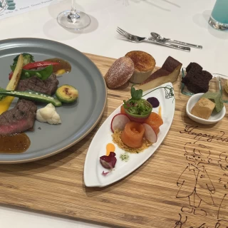 ブライダルフェアで、ワンプレートの試食をさせていただきました