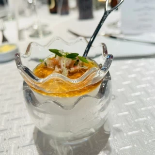 アミューズ