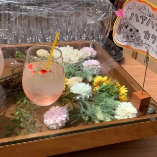オリジナルカクテルを作ってもらえます。