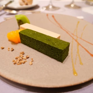 ケーキ、西尾抹茶