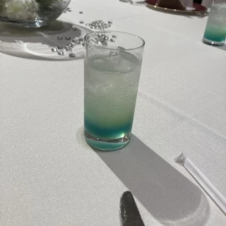 琵琶湖をイメージしたドリンク