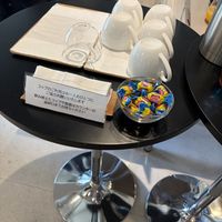 控え室に置かれていたお菓子などです
