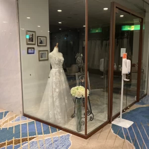 ウエディングドレスなどは会場内で選べました|652446さんのびわ湖大津プリンスホテルの写真(1758607)
