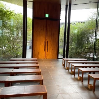 チャペルが明るいです