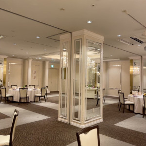 落ち着いた色調の披露宴会場|652905さんのオリエンタルホテル東京ベイの写真(2414535)