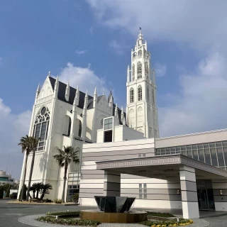一番最初に目に入る建物です