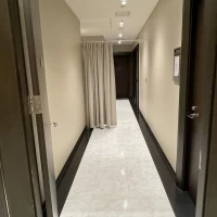 ブライズルームに繋がる廊下です。