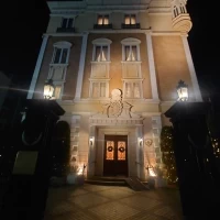 夜も綺麗です