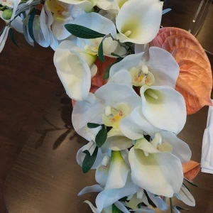 造花ブーケ|653559さんの桜坂教会（旧桜坂セント・マルティーヌ教会）の写真(1740616)