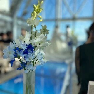 チャペルのお花は生花でした