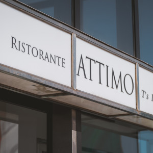 入り口の看板|653651さんのRISTORANTE ATTIMO（リストランテ・アッティモ）の写真(1741410)