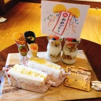 控え室に新郎新婦に軽食を用意してくれました！美味しかったです