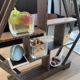 試食