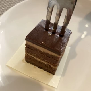 試食