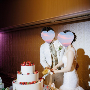 ケーキカット|654998さんのラ・スイート神戸オーシャンズガーデンの写真(1809505)