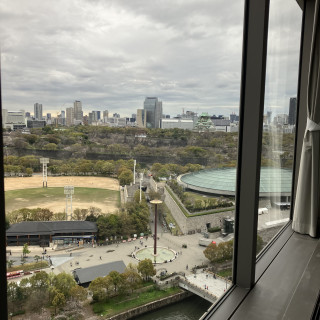 最上階チャペルからの景色の別角度です。大阪城も見えます