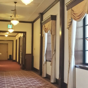 長い廊下も人気のフォトスポットの1つだそうです|655050さんのホテルモントレ大阪の写真(1980226)