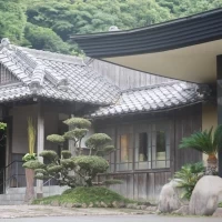 庭への入り口