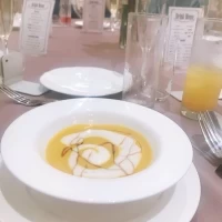 前菜のスープ。