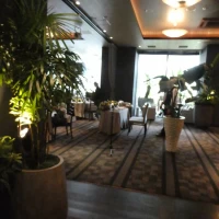 緑あふれる披露宴会場