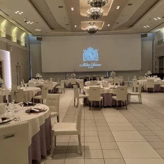 披露宴会場（50人～70人）の全景