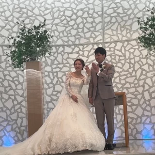 チャペルは光が入って明るく、とても綺麗です