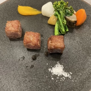 A5ランクのお肉がとても美味しくて感動しました。