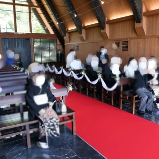 チャペル内